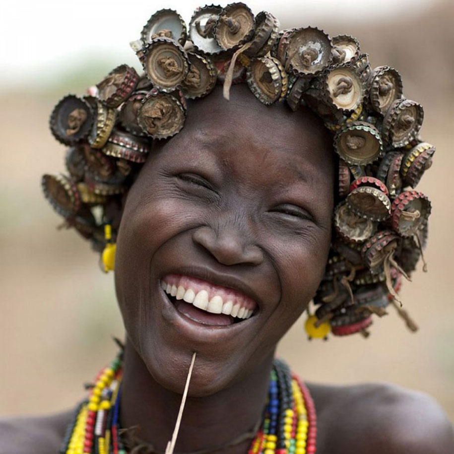 daasanach-tribe-recycled-headwear-eric-lafforgue-ethiopia-a